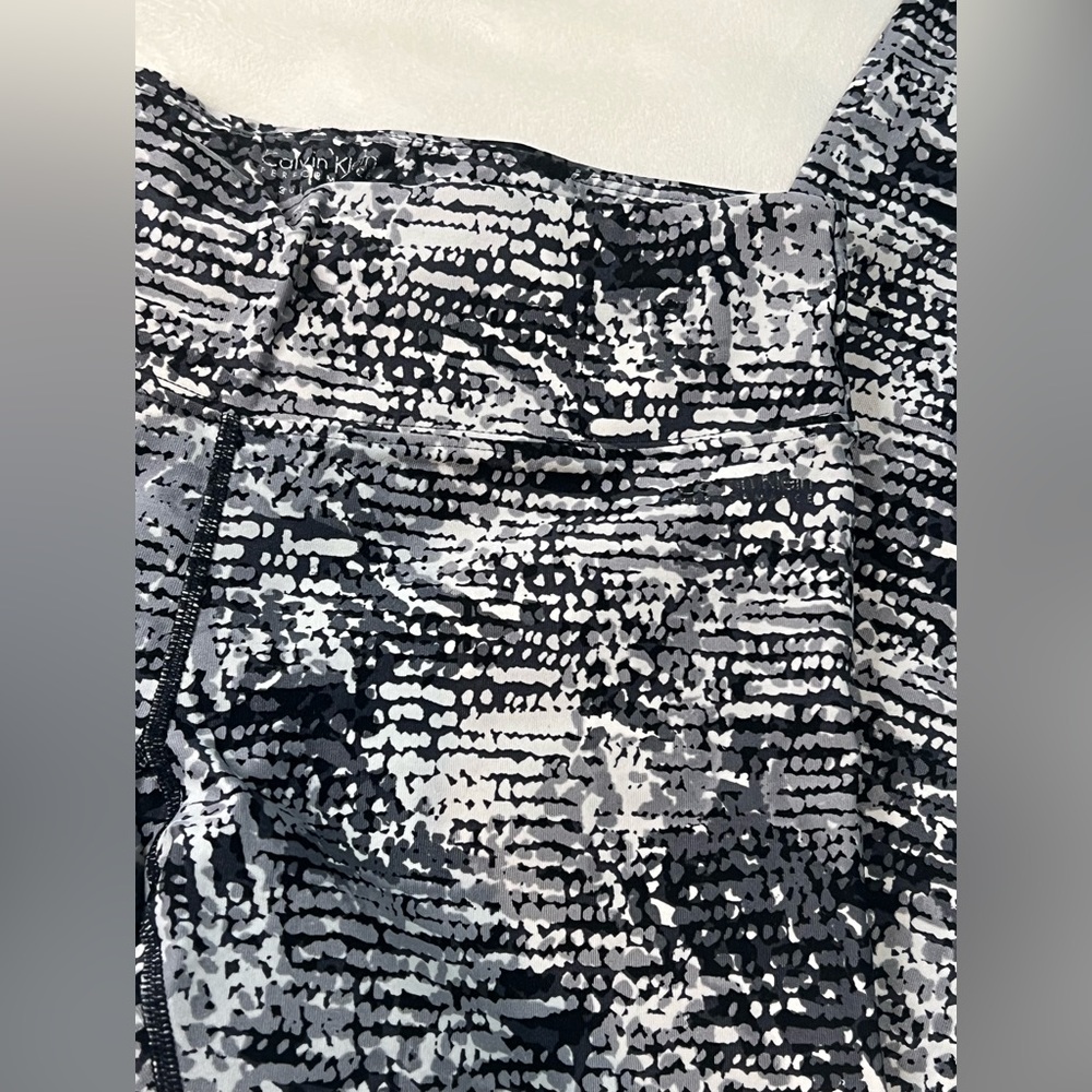 Calvin Klein Performance Quick Dry Size S Athletic Leggings
